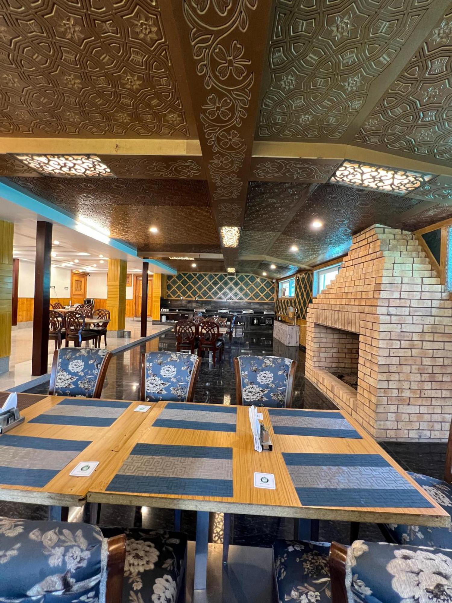 Wildflower Villa Pahalgam Exterior photo